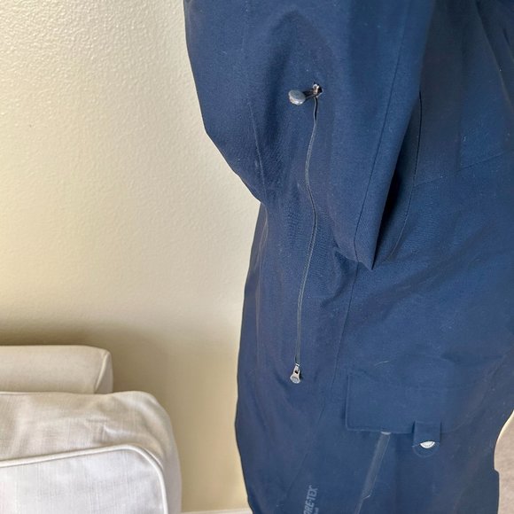 Merrell Goretex Pro Shell Jacket - Picture 6 of 15